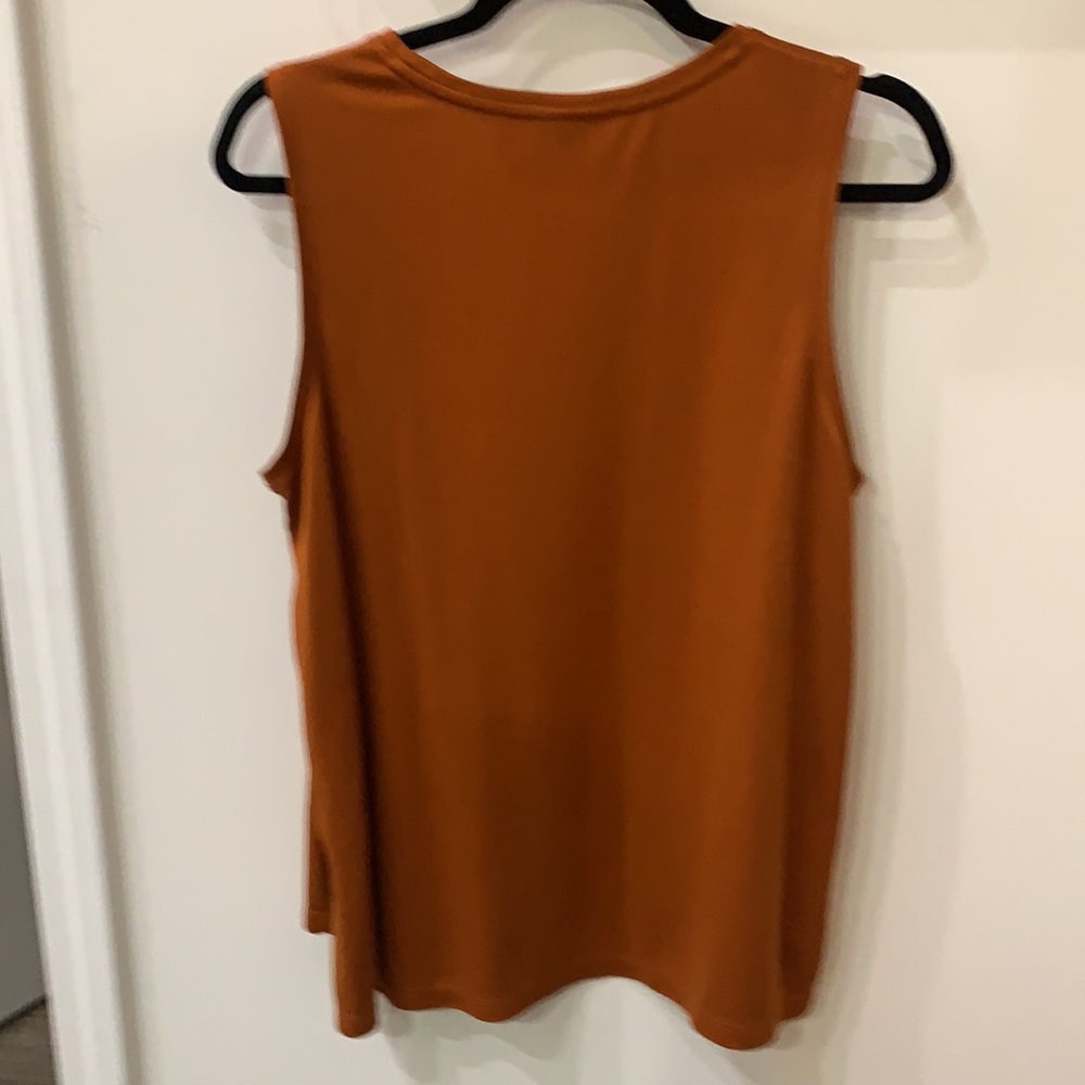 Orange shell - Picture 2 of 2